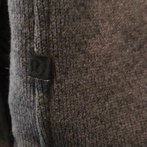 Lululemon Fleece and Thank you 1/2 Zip Hoody - Picture 6 of 7